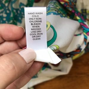 Trina Turk Tops - Trina Turk for BR silk top Trina Turk Tops - Trina Turk for BR silk top